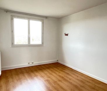 Location Maison 4 pièces 110m² MASSY 91300 - Photo 3