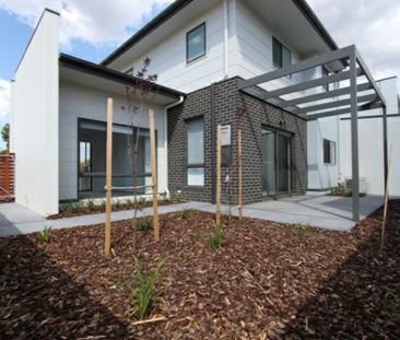 Spacious Googong Terrace Townhouse - Photo 3