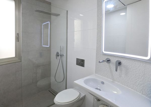 425 Villamartin Paradise