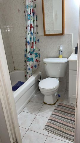 For Lease - 6 Ghent Court Unit# Lower Level, Toronto, Ontario - Photo 2