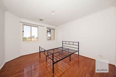 Perfectly Positioned Family Home with Modern Comforts! - Photo 2