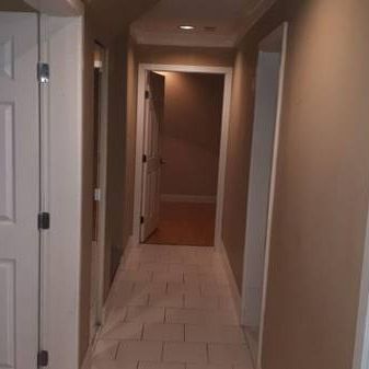 2 bedroom in a cozy quiet neighborhood Coquitlam Eagle Mountain Area. - Photo 3