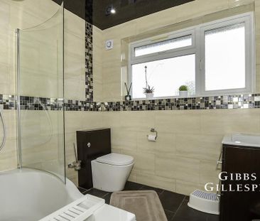 4 bedroom terraced house to rent - Photo 4