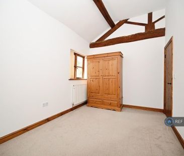 3 bedroom detached house to rent - Photo 5
