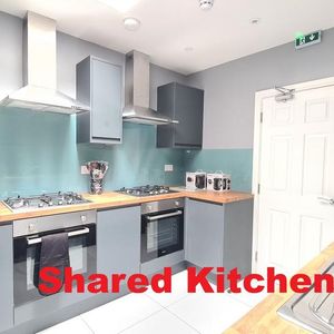 House share to rent - Photo 2