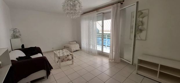 Chambre Corbeil Essonnes 1 pièce(s) 11.88 m2 - Photo 1