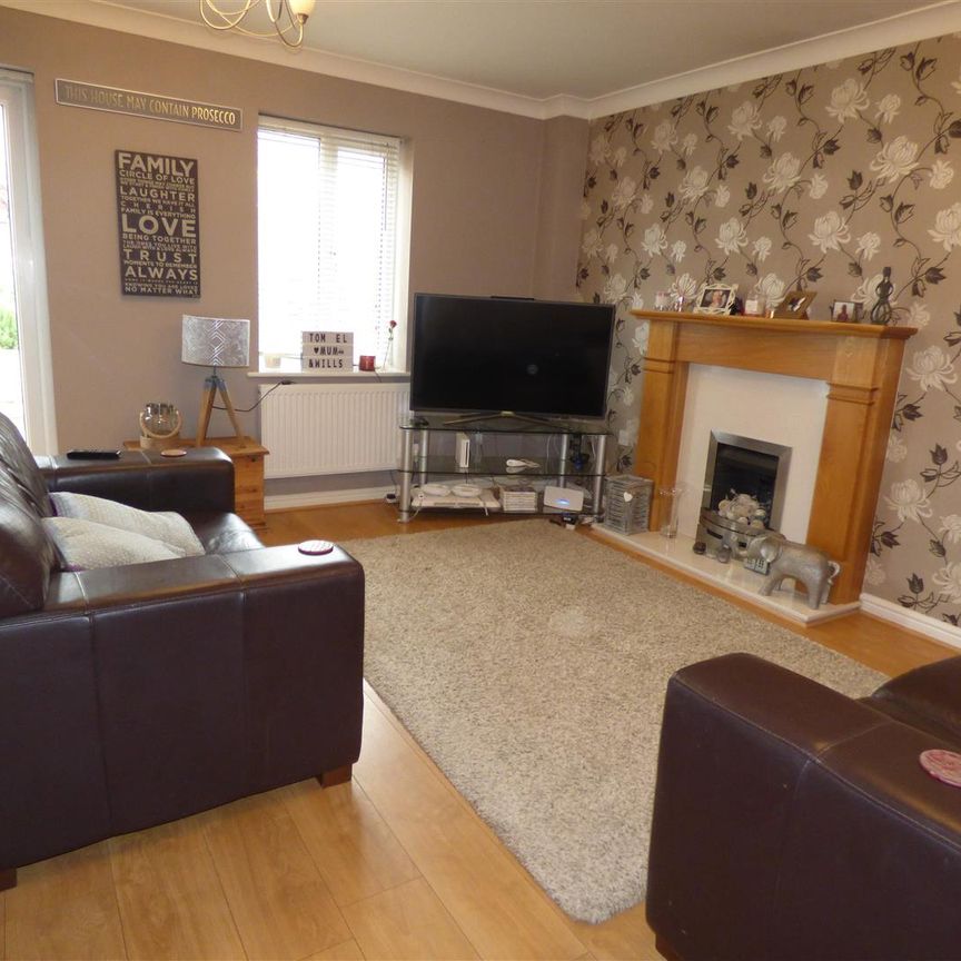 Longfellow Road, Stratford-upon-Avon - Photo 1