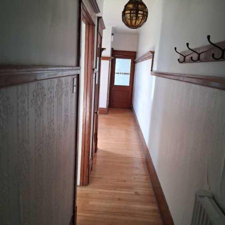 Grand 4 et demi avec cachet sur le Plateau Mont-Royal - Photo 3