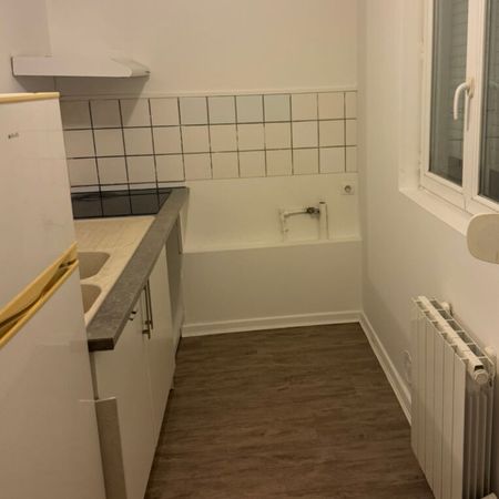 Location Appartement 2 pièces 32m² ROUEN 76100 - Photo 3