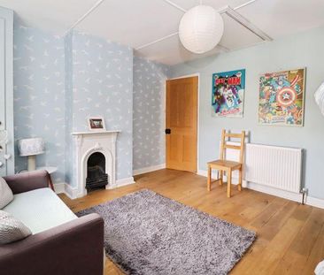 3 bedroom terraced house to rent - Photo 5