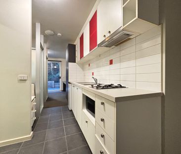 STUDENT ACCOMMODATION - FULLY FURNISHED IN THE HEART OF BOX HILL - Photo 4