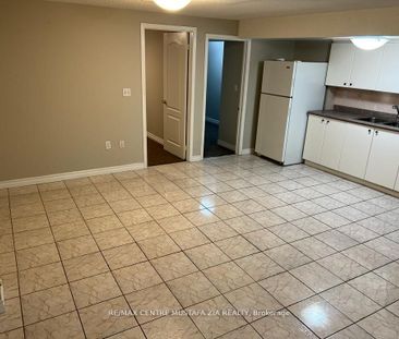 For Lease - 1088 Windbrook Grove Unit# Bsmt, Mississauga, Ontario - Photo 4