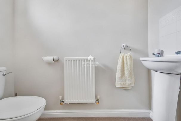 2 bedroom terraced house to rent - Photo 1