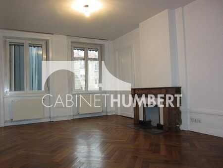 Location Appartement 2 pièces 62m² ST ETIENNE 42000 - Photo 2