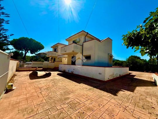 5 locali in affitto - Photo 1