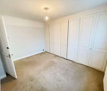 South Drive, Coulsdon, CR5 - Photo 2