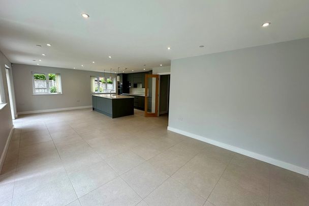 Eriswell Road, Brandon, Lakenheath - Photo 1