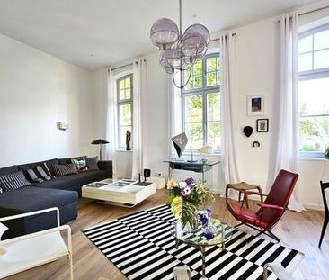 Exklusives, bezugsfreies Loft mit Wasserblick - Photo 2