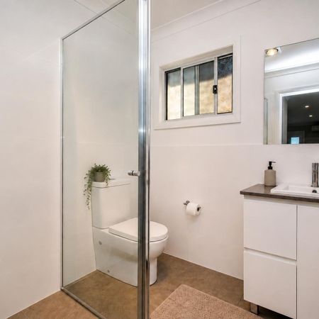 Modern 1 Bedroom Granny Flat - Photo 3