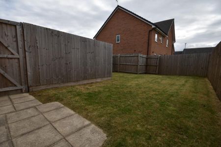 3 bedroom townhouse to rent - Photo 2