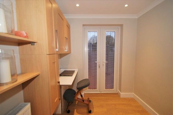 Whielden Close, Amersham, Buckinghamshire,HP7 - Photo 1