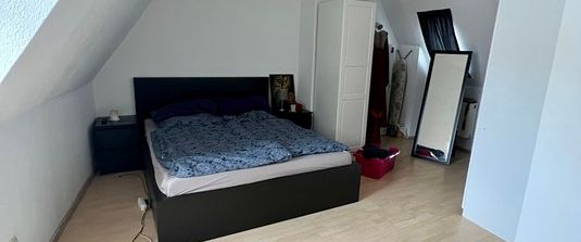 Wohnen auf Großen Fuß - 90m² Maisonette Wohnung über 3 Etagen mit Balkon - Photo 1