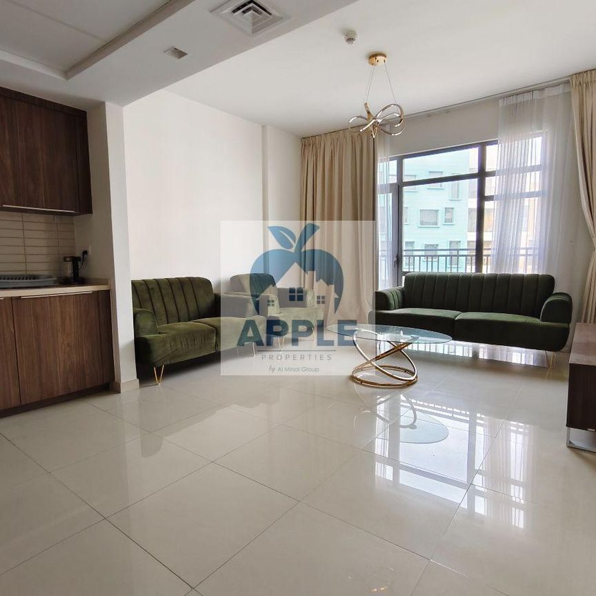 Limited Offer Furnished 1Bhk with pool view - Photo 1