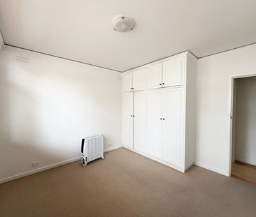 1/33 Gordon Street, Balwyn VIC 3103 - Photo 1