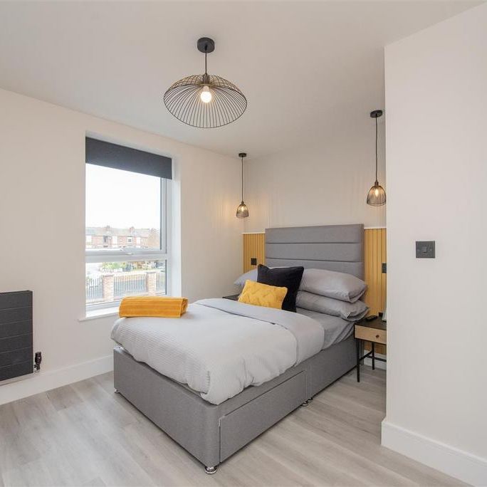 1 bedroom in a house share to rent - Photo 1