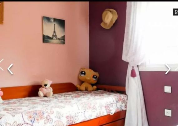 Calle Estrella Polar, Sevilla, Andalusia 41015 - Photo 1