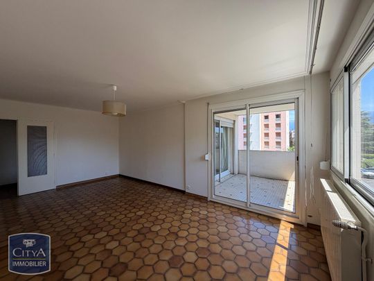 Location Appartement 4 pièces 87m² SEYSSINET PARISET 38170 - Photo 1