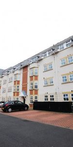 2 Bed - Sovereign Court, Jesmond - Photo 4