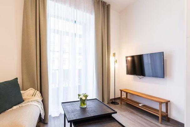 Calle del Trench, Valencia, Valencian Community 46001 - Photo 1