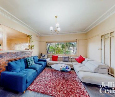 2 Bed, 1 Bath - Photo 3