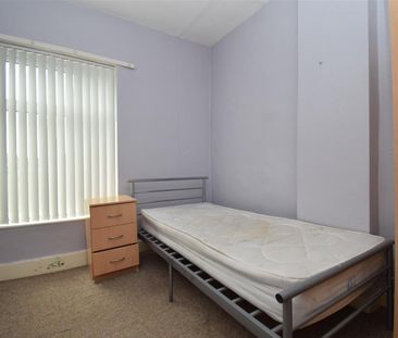 St. Catherine Street, Wakefield - Photo 6
