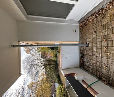 Hübsche 3-Zi.-Whg. mit modernem Badezimmer und Balkon - Photo 1