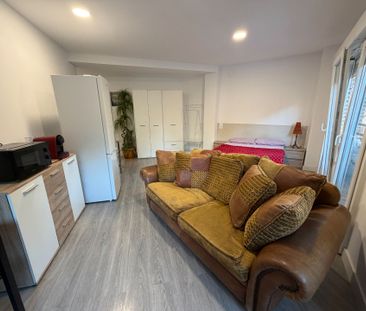 Loft de alquiler en Avinguda de la Llibertat, Pont Nou - Corazón de... - Photo 5