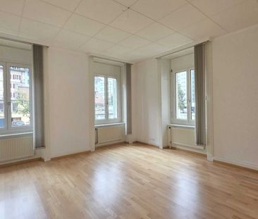 Bel appartement 5.5 pièces - Photo 2