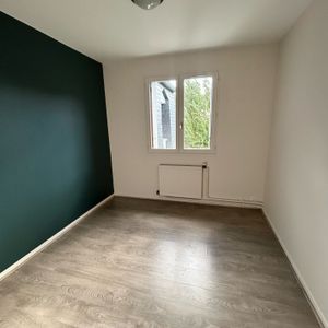 Studio a louer - Photo 2