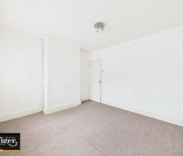 Newcastle Avenue, Blackpool, FY3 - Photo 4