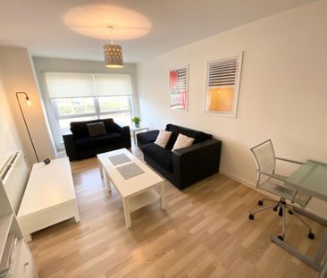 2 bedroom flat to rent - Photo 6