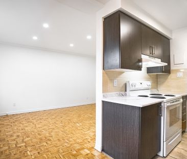 5320 Av. Bourret Montréal (Côte-des-Neiges, QC H3X - Photo 1