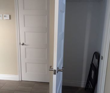 For Lease - 1395 Lawson Road, London North, Ontario - Photo 3