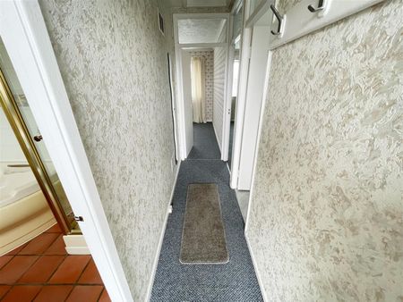 Elizabeth Way, Seaton Carew, Hartlepool - Photo 2