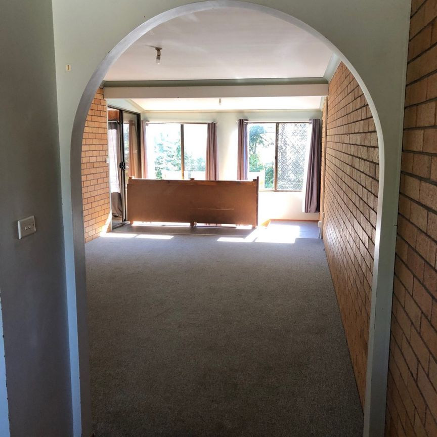 Two Bedroom, One Bathroom Unit In South Kempsey - Photo 1