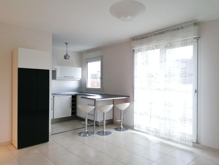Location Appartement 1 pièce 34m² FONTAINE LES DIJON 21121 - Photo 4