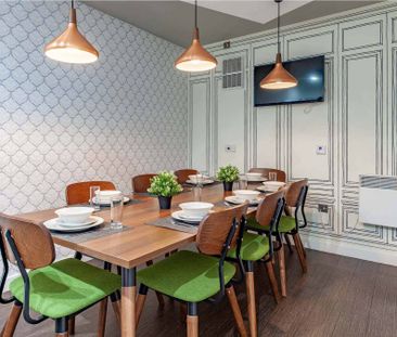 Studio Fourth Floor - Photo 6