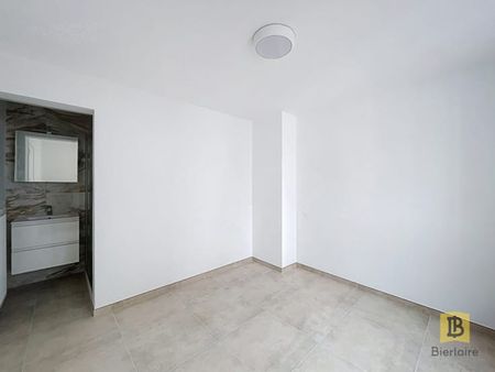 Appartement te huur - Foto 2