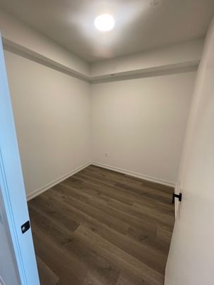 For Lease - 8 Interchange Way Unit# 1810, Vaughan, Ontario - Photo 1