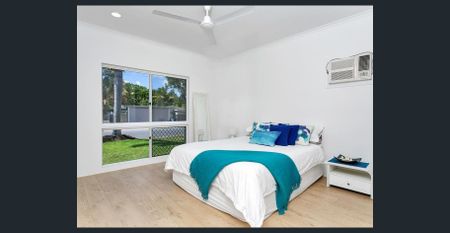 Renovated 3 Bedroom with big shed - Photo 4